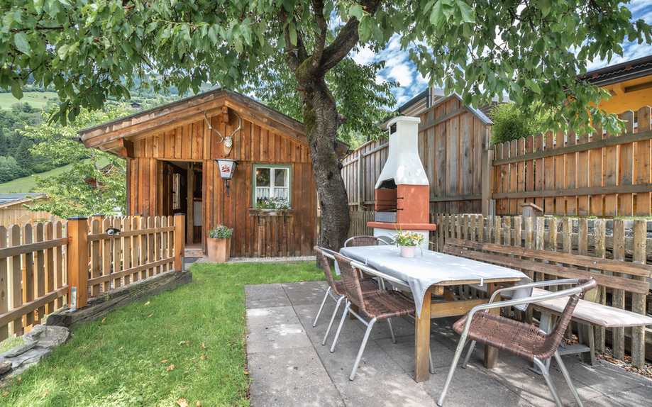 Gartenhütte mit Terrasse und Grillplatz am Tobhartbauer